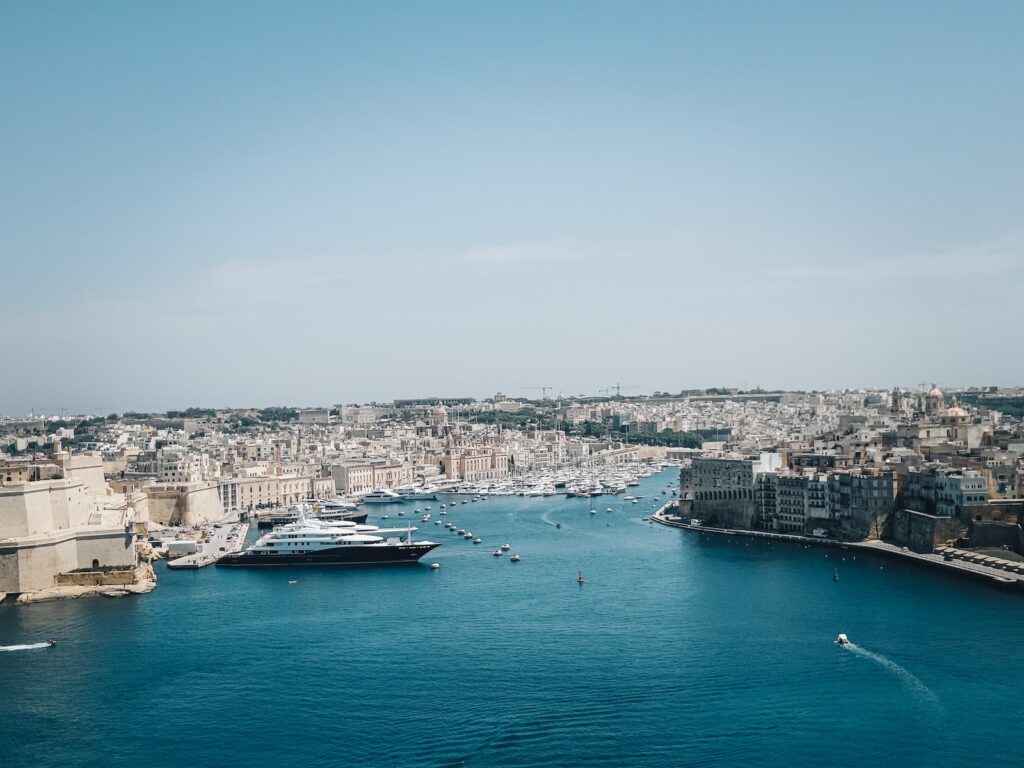 马耳他港口指南：寻找历史、商业与休闲的交汇点