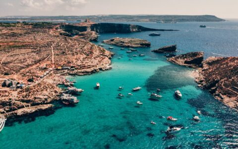 著名的马耳他蓝湖在哪里？为什么全球游客趋之若鹜